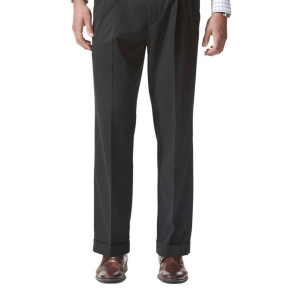 Dockers Men's Comfort Relaxed Fit Khaki Stretch